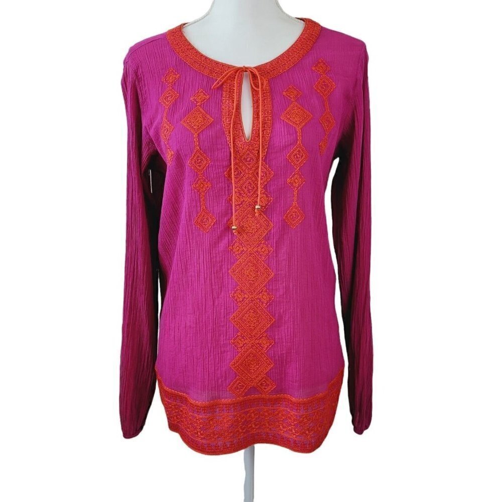 C. Wonder Sz Small Pink Gauze Top Red Embroidery Tie Keyhole Front Casual EUC